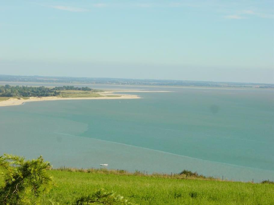 Maison Vue Sur Le Mont Saint Michel Et Sa Baie Champeaux Eksteriør billede